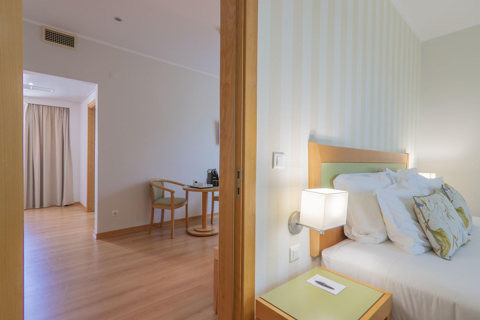 Luna Esperanca Centro Hotel سيتوبال المظهر الخارجي الصورة